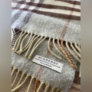Sage green Burberry 100% cashmere scarf